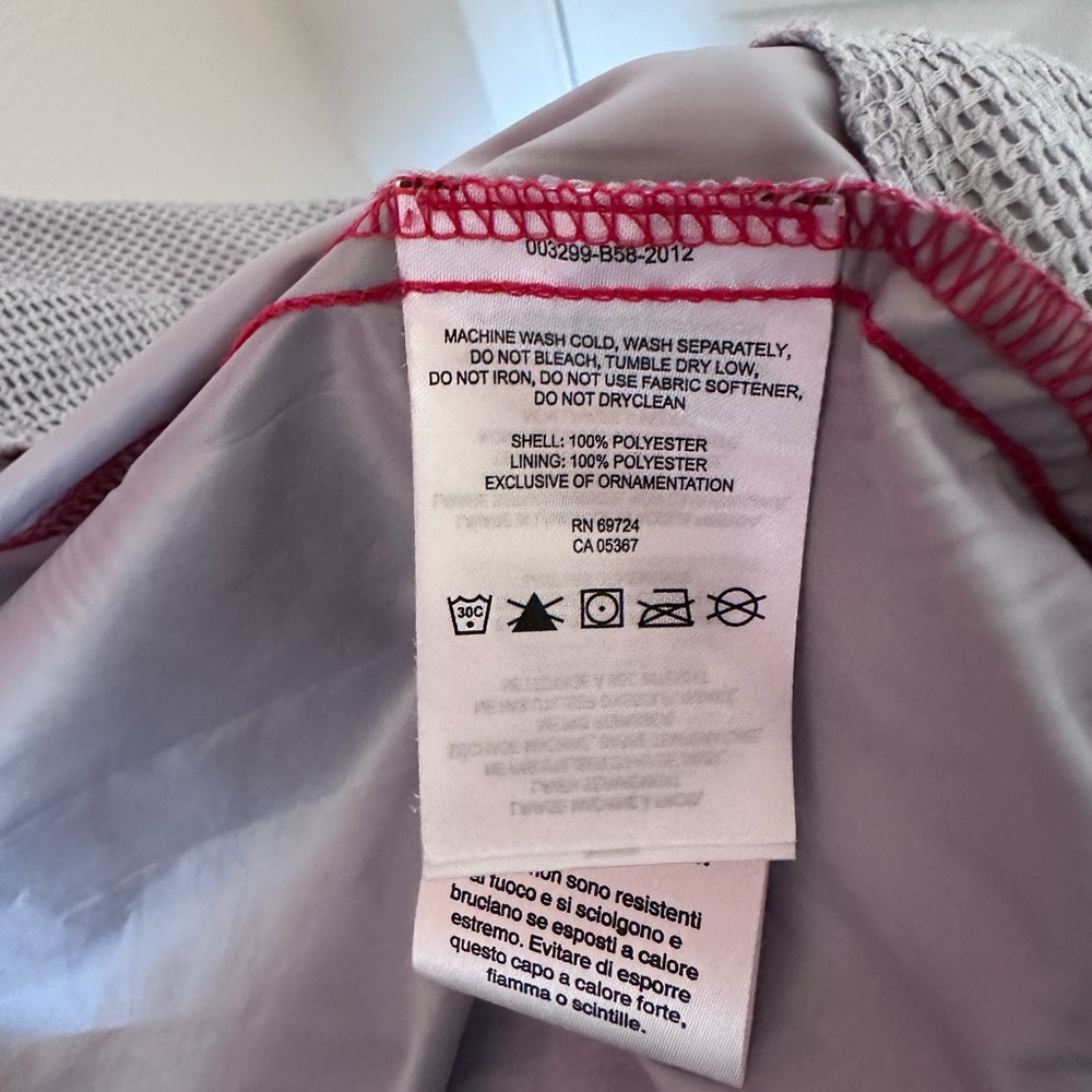 WSU Cougars Columbia windbreaker - Picture 4 of 4